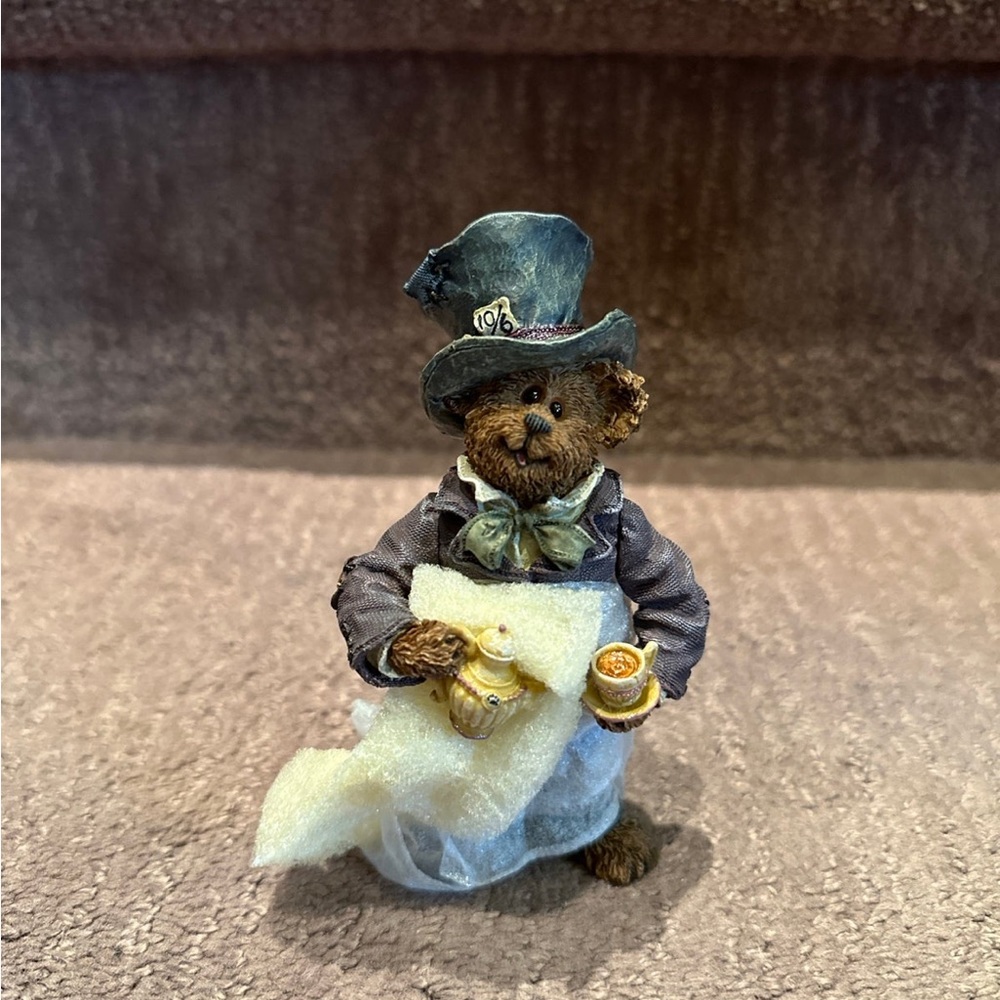 Boyds Bears The Shoe Box Bears …The Mad Hatter One Lump or Two?